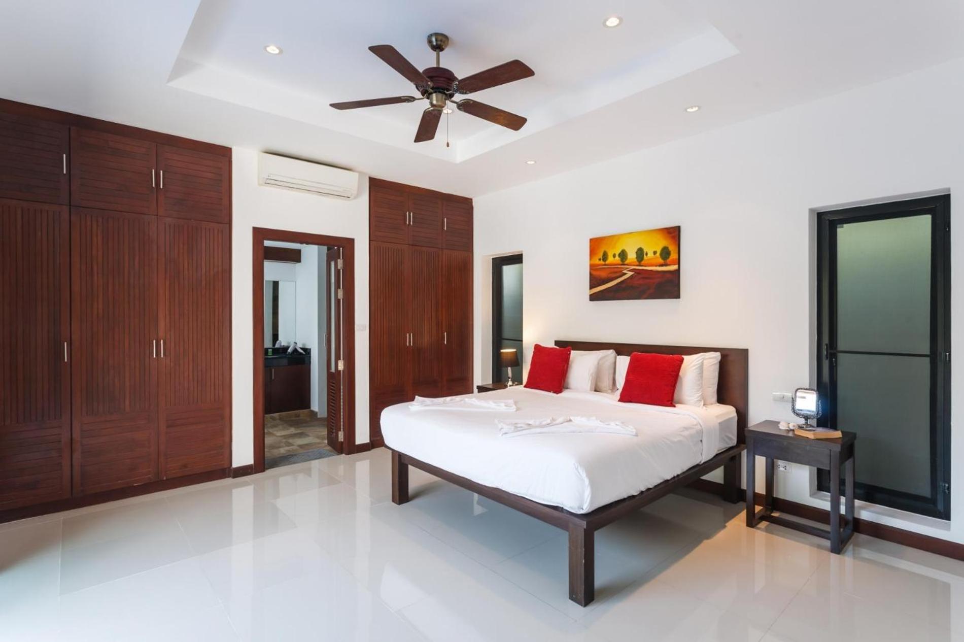 Frangipani Pool Villa - Garden, Bbq & Maid Nai Harn Екстер'єр фото
